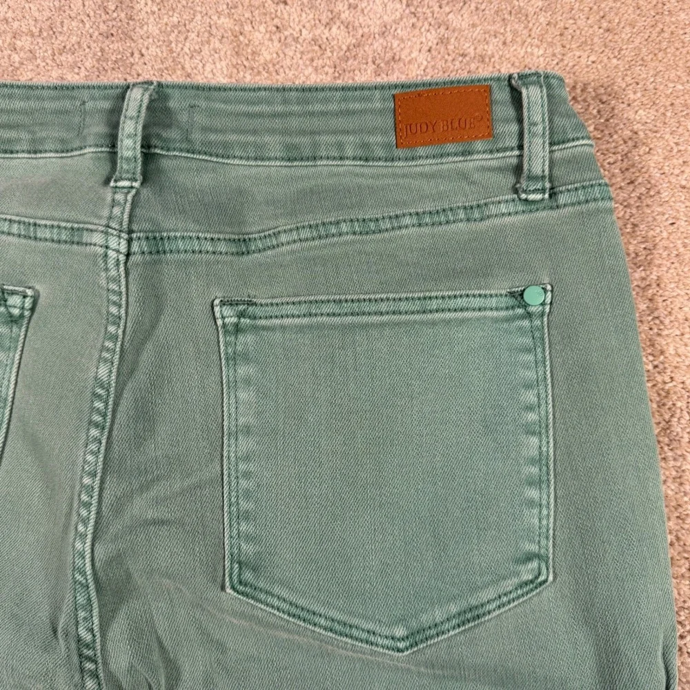 Judy Blue Wide Leg Jean Women 15/32 (FITS 32x31) Sage Green Garment Dyed JB88621